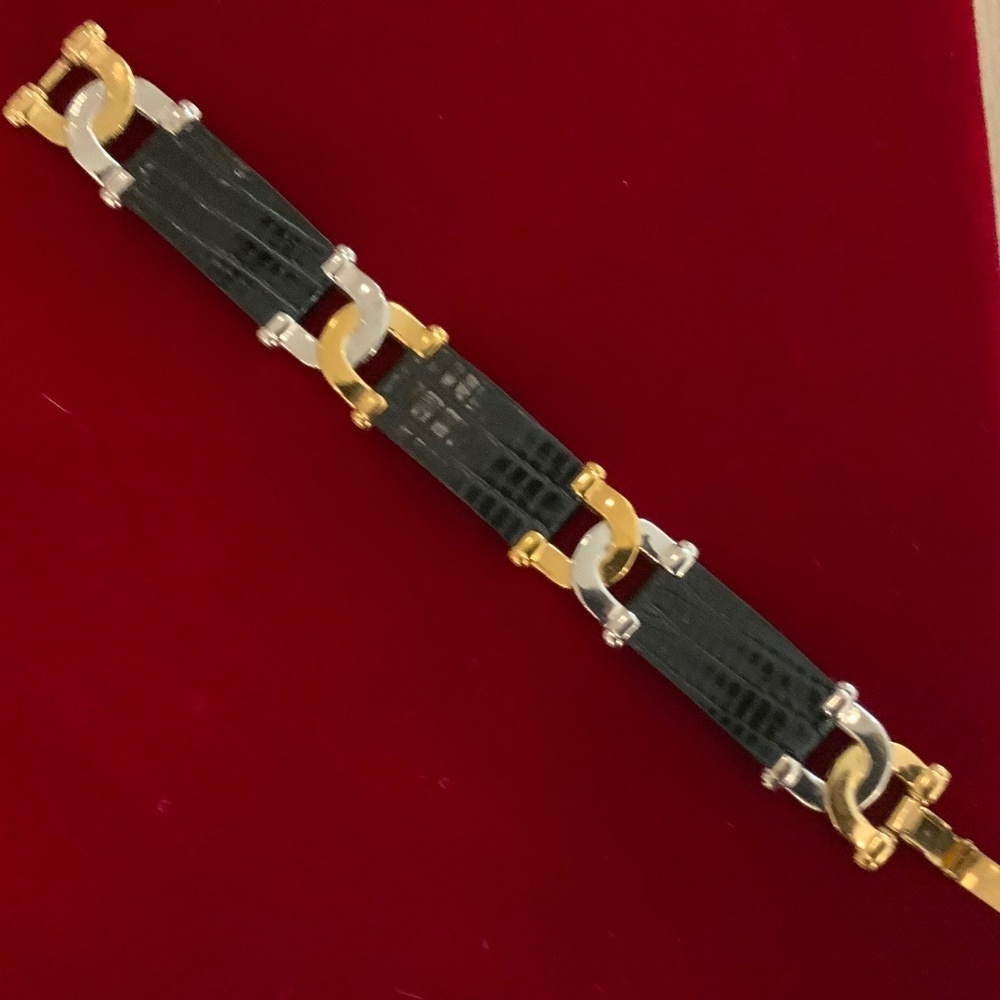 Burberry of London signed Bracelet